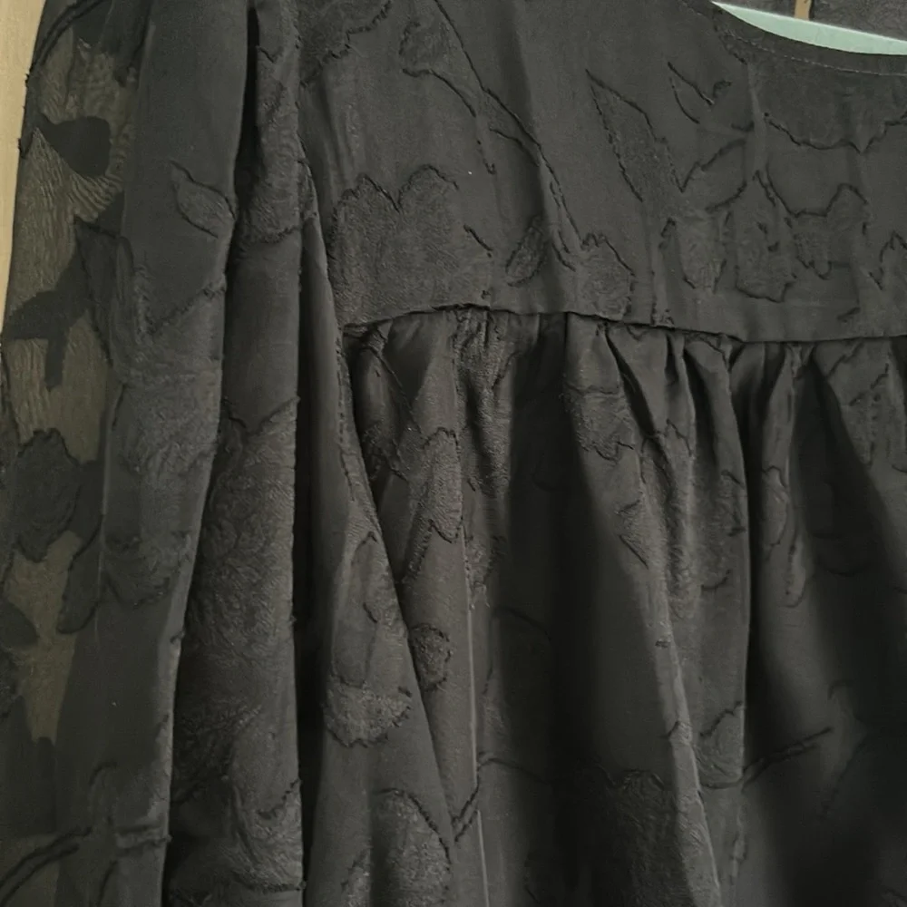 Floral lace blouse - Picture 3 of 8